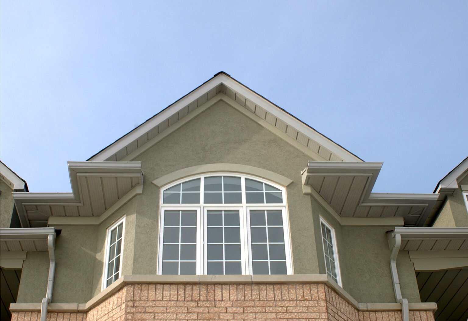 Stucco Vs Hardie Boards What’s Better?