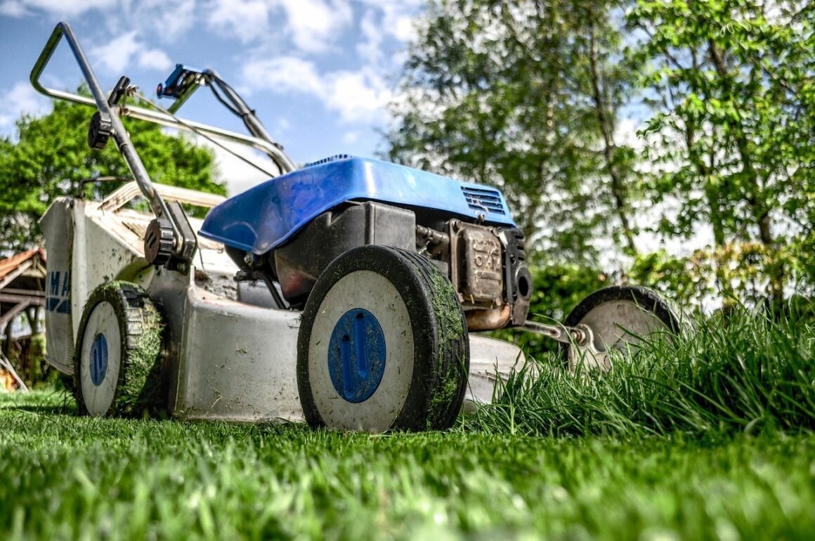 featured image - Tools of the Trade Must-Have Equipment for Your Lawn Care Business