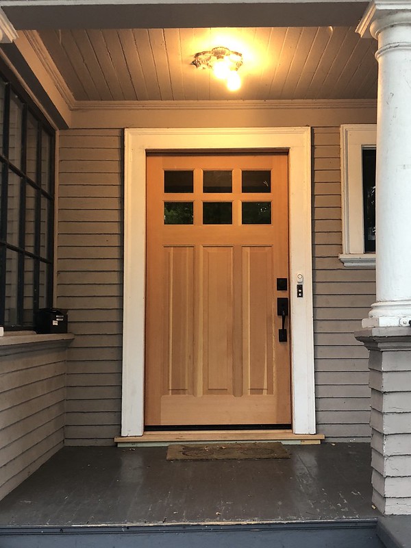 image - What Are The 7 Top Advantages and Disadvantages of Fiberglass Doors