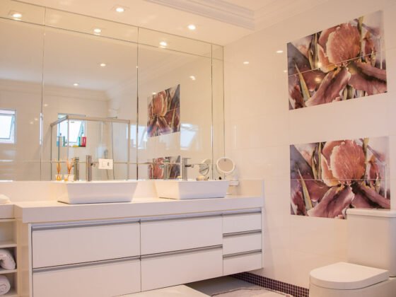 featured image - Top Tips for Choosing Bathroom Vanity Units