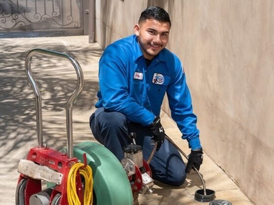 featured image - Why is it Crucial to Obtain a Good Plumber Service?