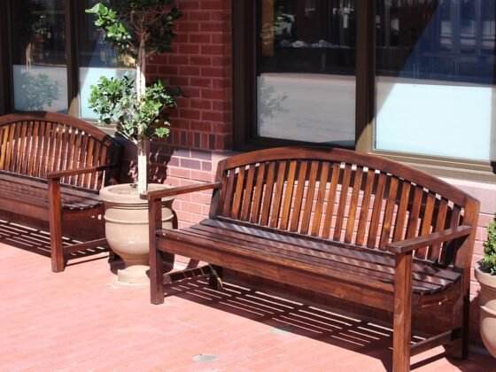 featured image - 6 Outdoor Furniture Options When You Have Limited Space