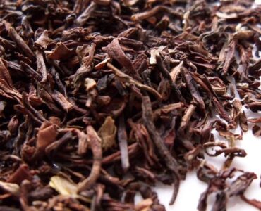 featured image - How Darjeeling Tea Can Actually Make a Huge Difference to Your Skin