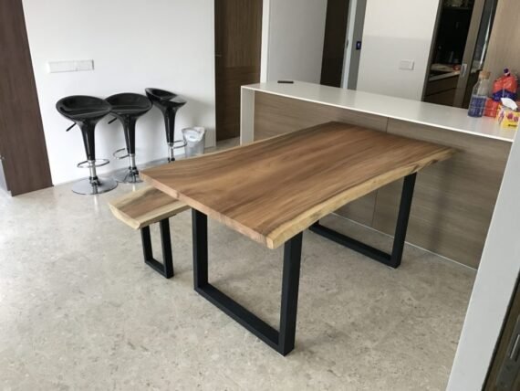 How Much Does a Custom-Made Dining Table Cost?