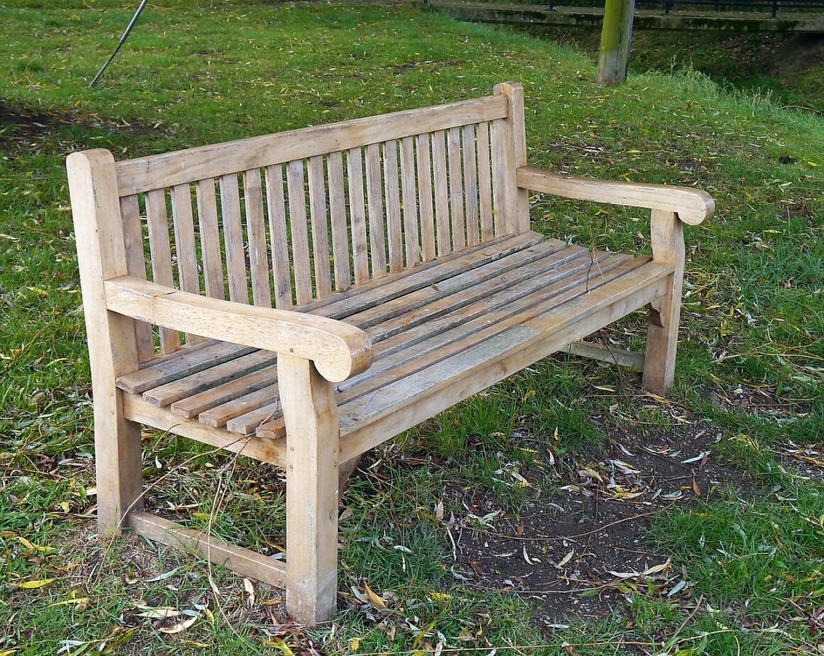 featured image - How to Clean Teak Garden Furniture