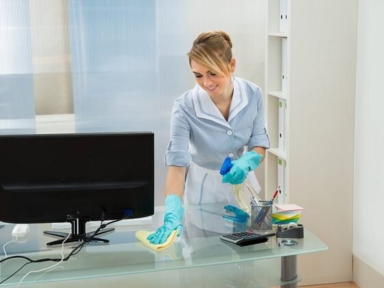 featured image - How to Reduce Cleaning Costs in Your Workplace