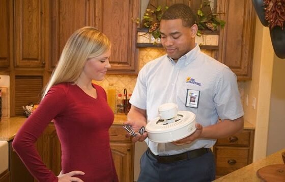 featured image - What Are the Main Benefits of An Electrician?