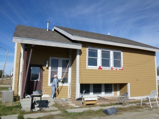 featured image - Five Homecare Activities That Can Be Done in The Summer