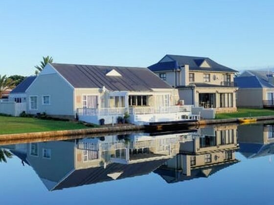 featured image - Luxury Home Security Superior Home Security Systems