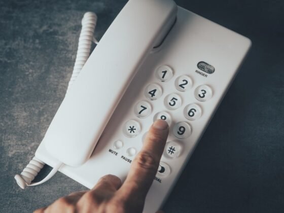 featured image - Numbers Worth Adding to Your Household's Emergency Contact List