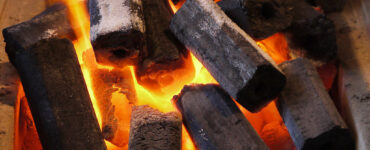featured image - What Are the Advantages of Getting Home Fire Smokeless Coal
