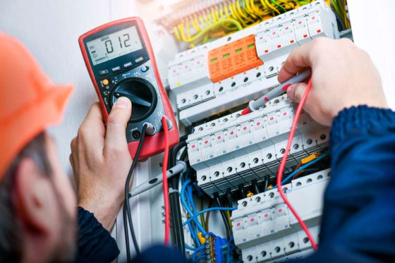 featured image - Choosing The Right Electrician in Mechanicsburg Pennsylvania Home Services