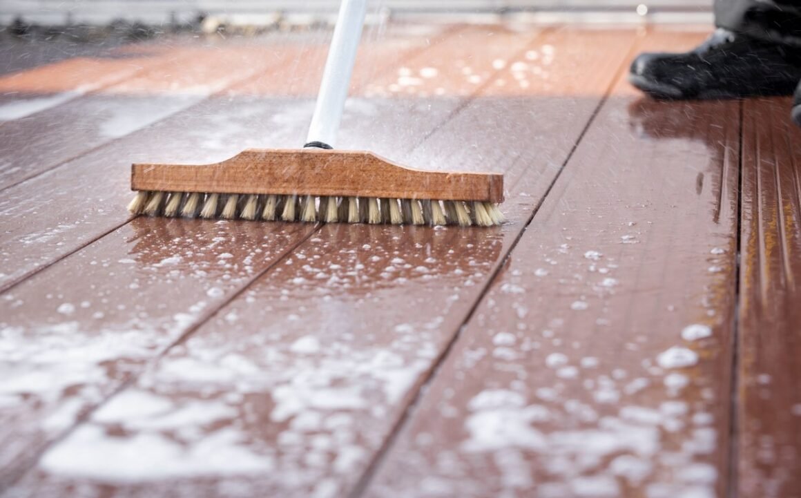 featured image - How To Deep Clean Your Patio