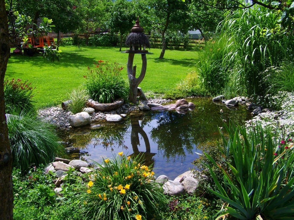 Say Hello to Summer with These Landscaping Design Ideas image - Say Hello to Summer with These Landscaping Design Ideas