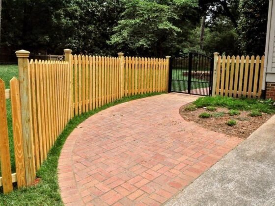 featured image - What to Keep in Mind When Hiring Fencing Contractors
