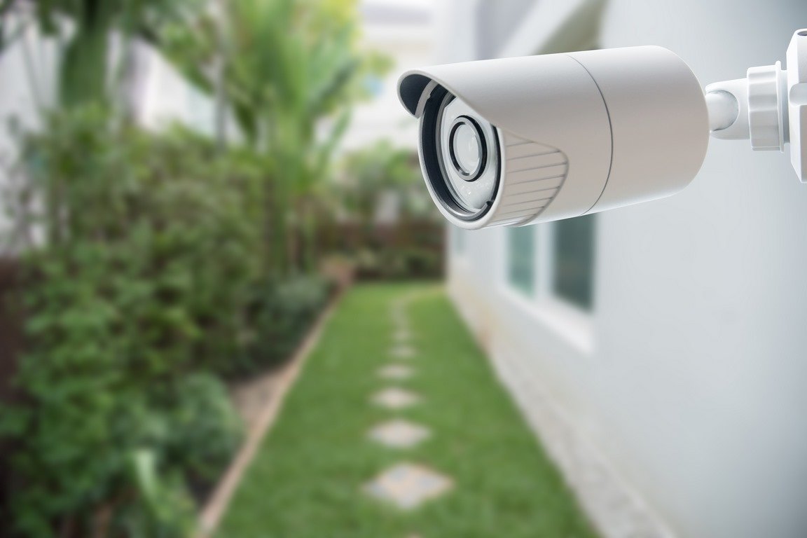 7 Signs You Need to Beef Up Your Home Security System image - 7 Signs You Need to Beef Up Your Home Security System