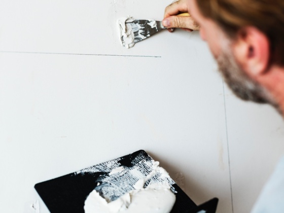 featured image - Are You Looking for A Reputable Painting Company? These Are the Factors You Should Consider