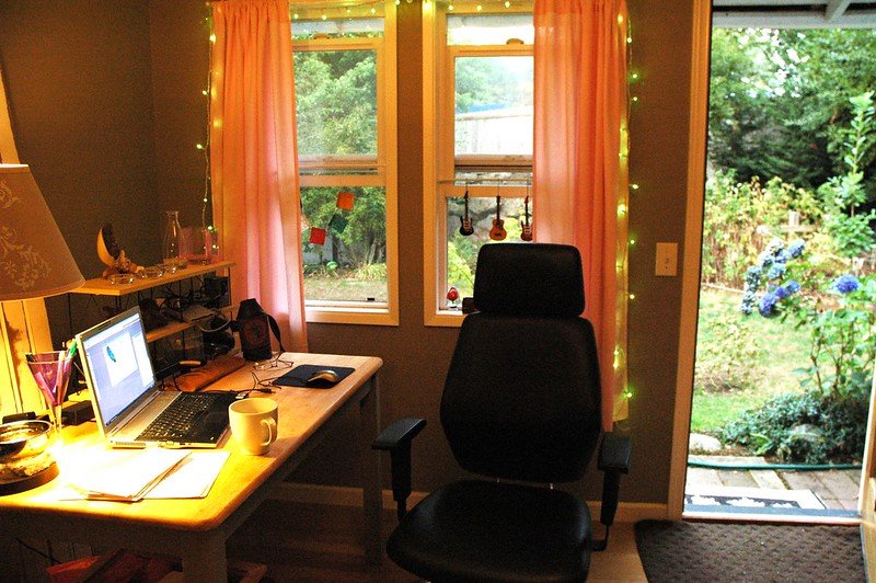 Tips for Creating a More Personalized Working Environment image - Tips for Creating a More Personalized Working Environment