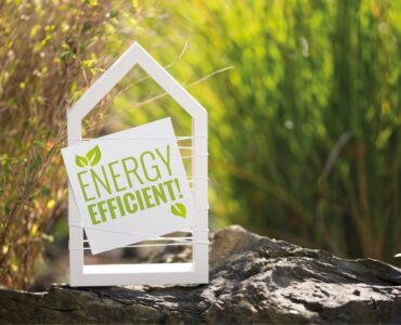 featured image - 5 Must-Know Tips for Building an Energy-Efficient Home