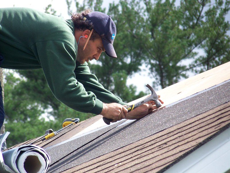 5 Roof Maintenance Tips for All Homeowners image - 5 Roof Maintenance Tips for All Homeowners