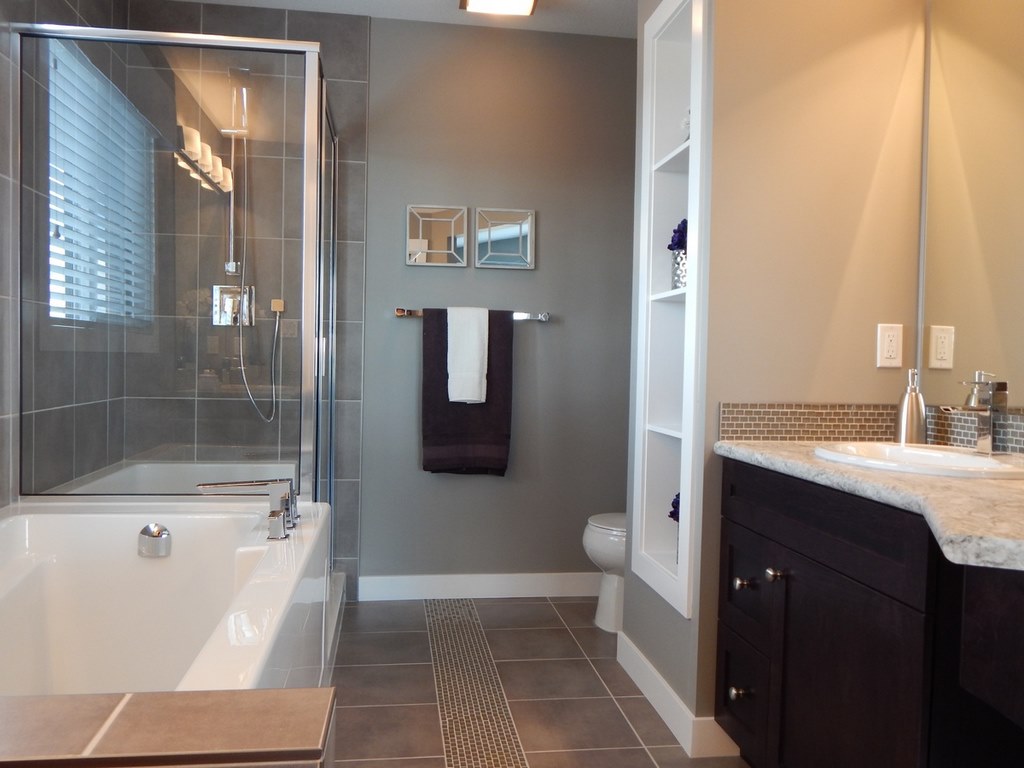 featured image - Bathroom Remodeling: How to Choose the Perfect Shower