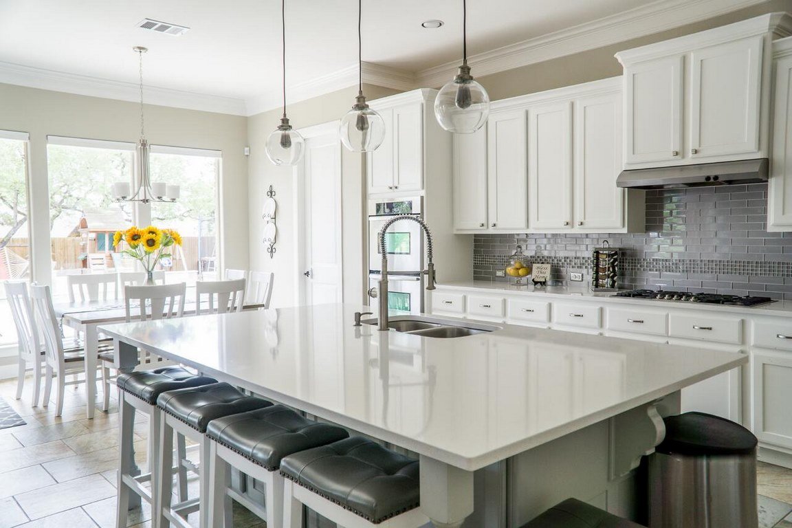 The Benefits of Custom Cabinets in Your Kitchen image - The Benefits of Custom Cabinets in Your Kitchen
