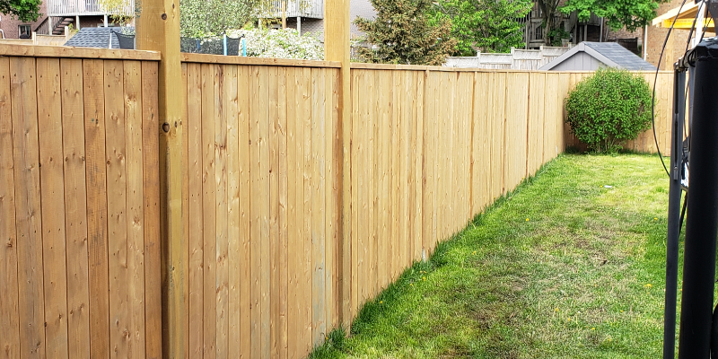 Image - 5 Tips for Choosing a Fencing Contractor