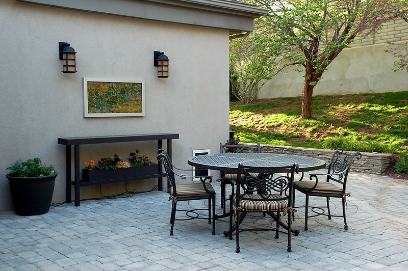 featured image - Patio Pavers vs Concrete What Are the Differences