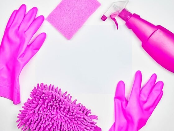 Featured image - Home Cleaning Company Near Me: How to Choose a House Cleaning Service