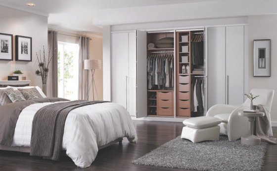 How to Organize a Bedroom Closet