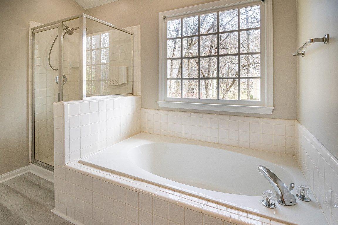 Bathroom Remodel Near Me How Much Does a Bathroom Remodel Cost image - Bathroom Remodel Near Me How Much Does a Bathroom Remodel Cost