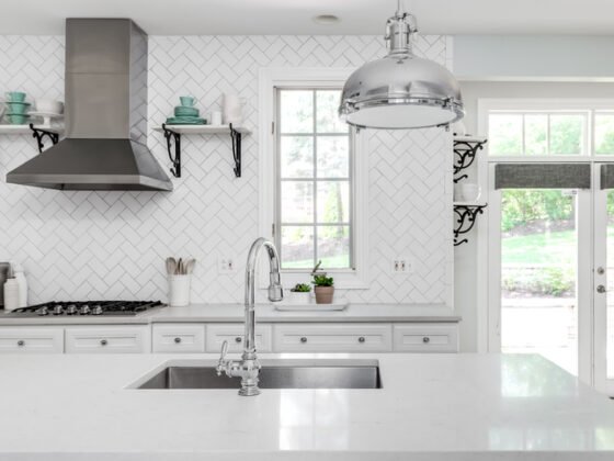 featured image - The Key Benefits of Adding Windows to Your Kitchen