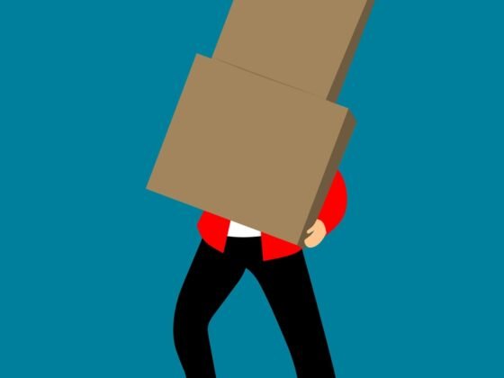 Featured image - 10 Tips to Organise Boxes for Moving