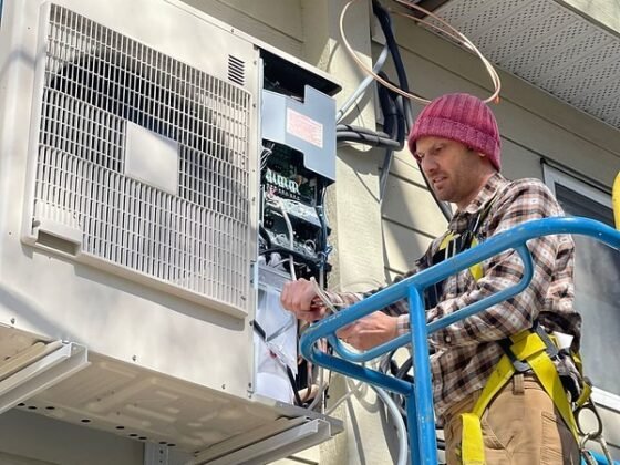 Featured image - HVAC Installation: 3 Signs You Need a New HVAC Unit