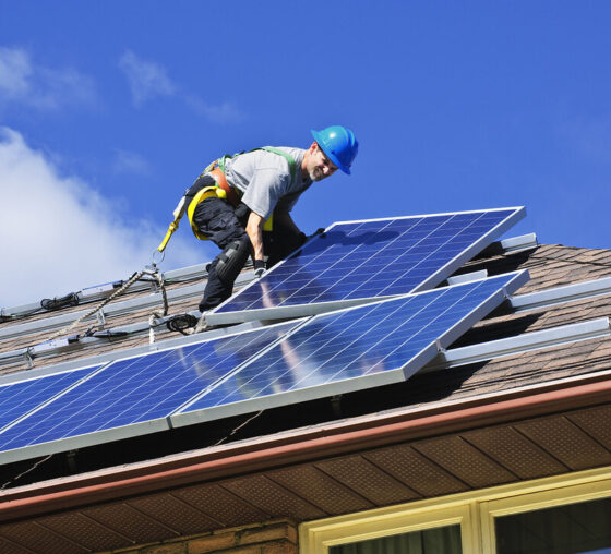 featured image - Solar System Companies Near Me Choosing Solar Installers