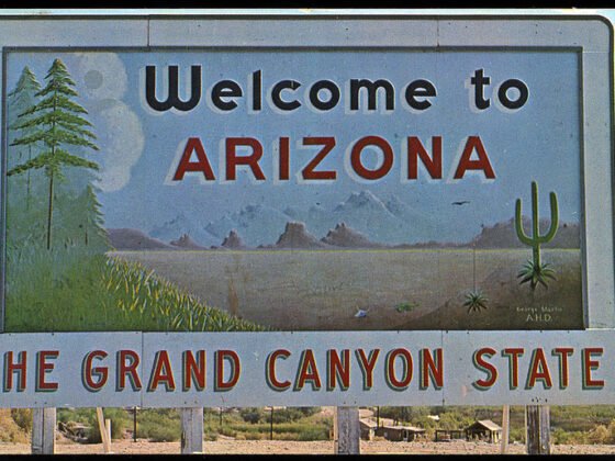 featured image - 5 Reasons You Should Move to Arizona