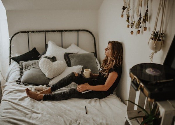 Who You Should Buy a House and Grow Old With Based on Your Zodiac Sign image - Who You Should Buy a House and Grow Old With Based on Your Zodiac Sign