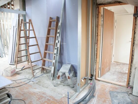 featured image - A Quick Guide to Managing Your House Renovation Cost
