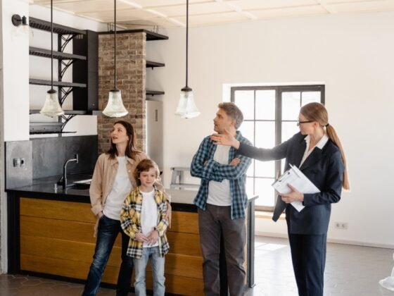 featured image - Nine Factors to Consider Before Renting an Apartment