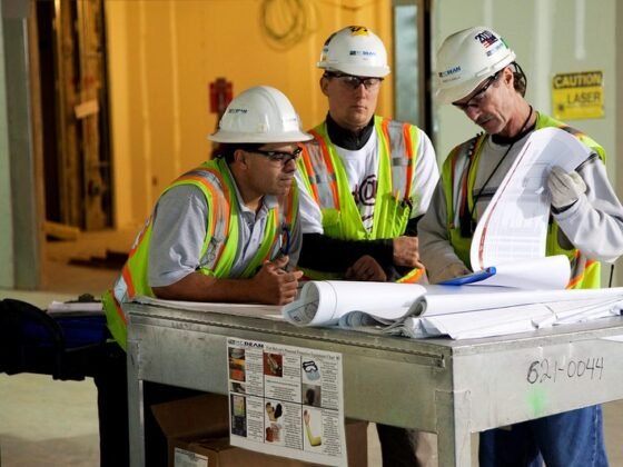 Featured image - 5 Tips for Hiring a Local Contractor