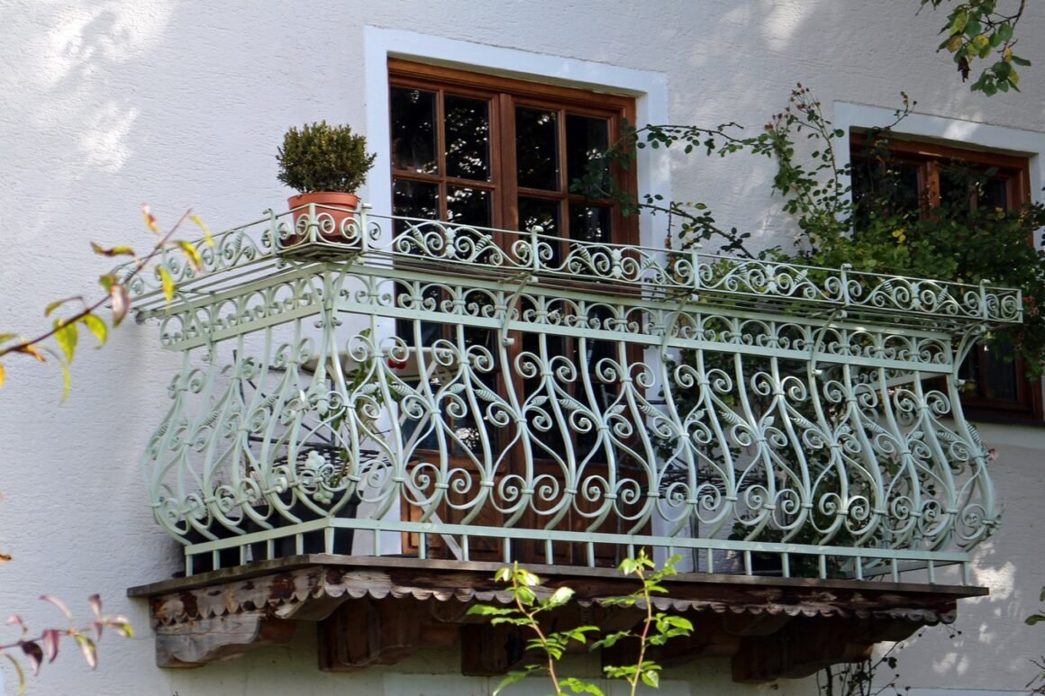 featured image - balcony