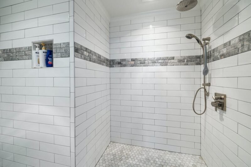 6 Benefits of Replacing Your Shower
