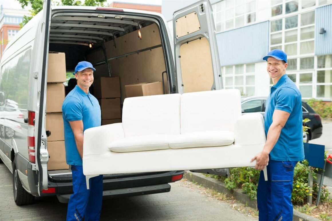featured image - Choose the Right Movers
