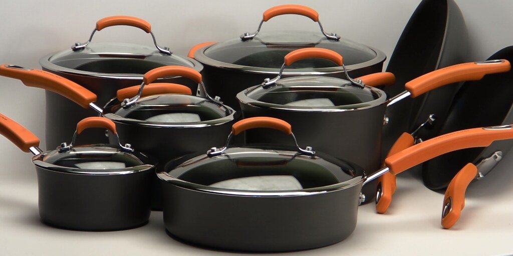 featured image - Say Goodbye to Overpriced Kitchenware - Find the Best Deals Through E-Commerce