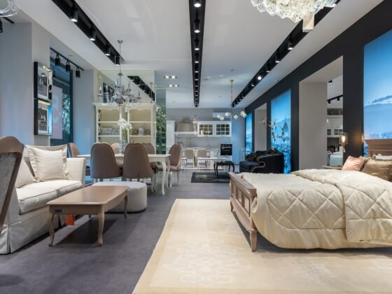 featured image - 5 Smart Furniture Choices for Small Homes