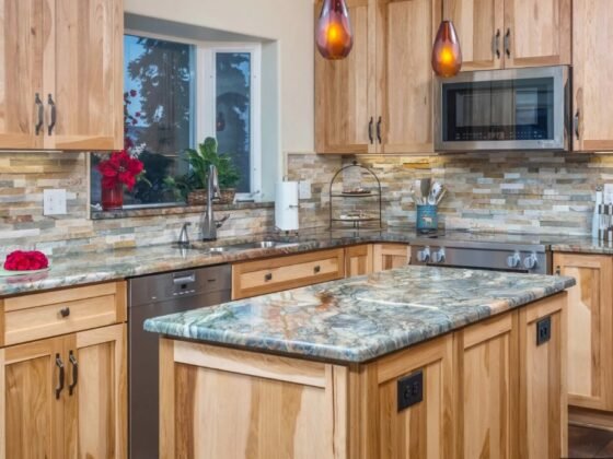 featured image - Hickory Kitchen Cabinet: Is It Trending?
