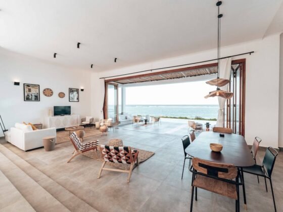 featured image - 10 Benefits of Investing in a Beachside Property