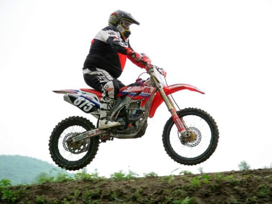 featured image - Make Your Dirt Bike Stand Out with Customization