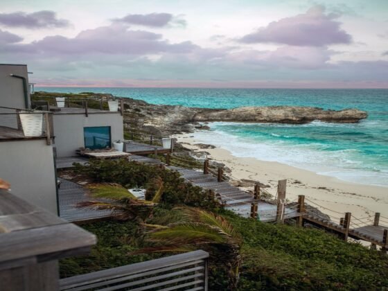 featured image - Tips and Tricks for Choosing Custom Luxury Beach Houses