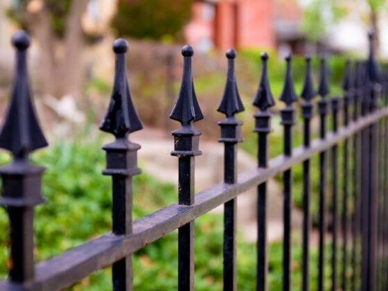 featured image - Steps to Install an Aluminum Railing